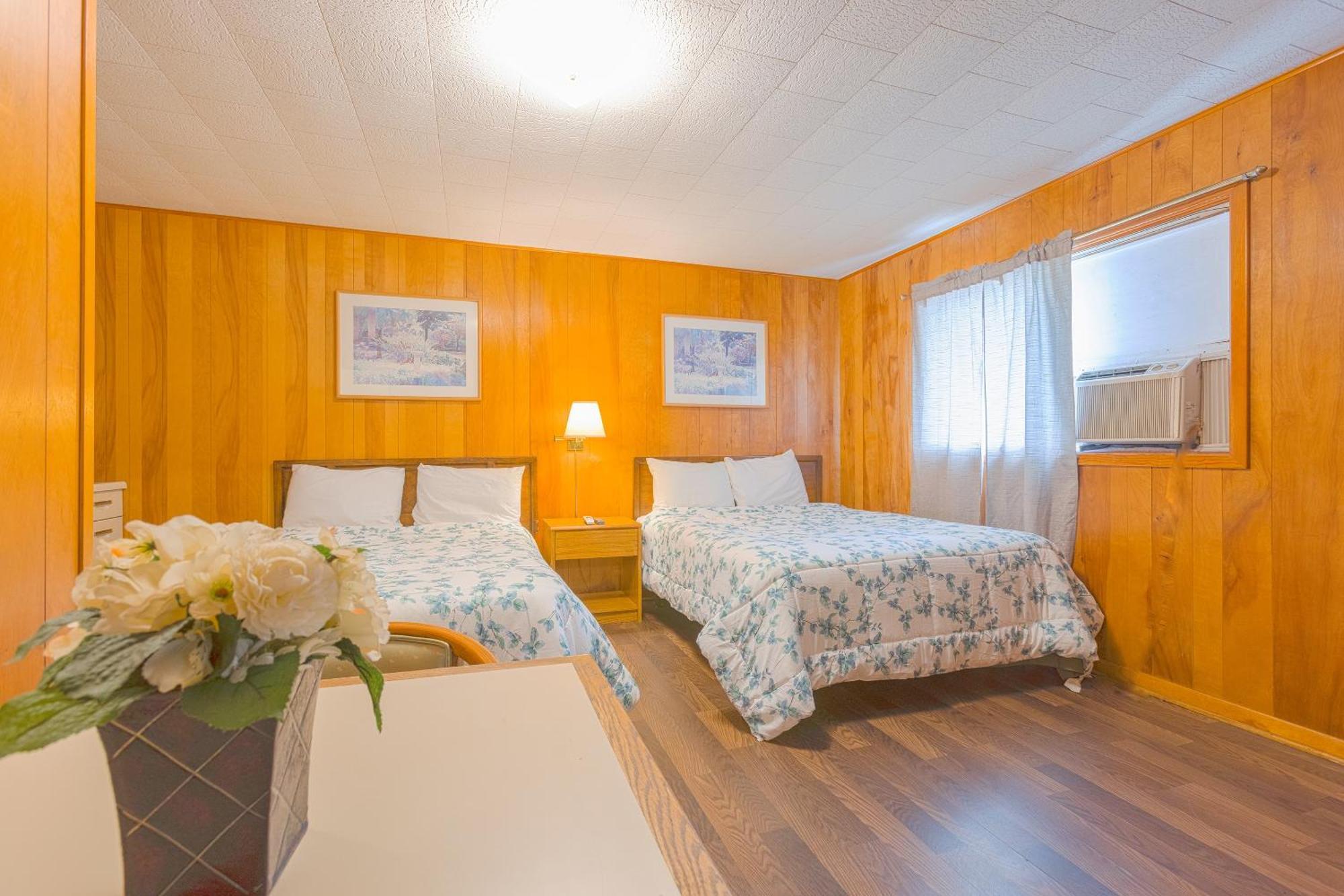 Parkside Motel By Oyo Meadville Conneaut Lake Conneaut Lakeshore Екстериор снимка