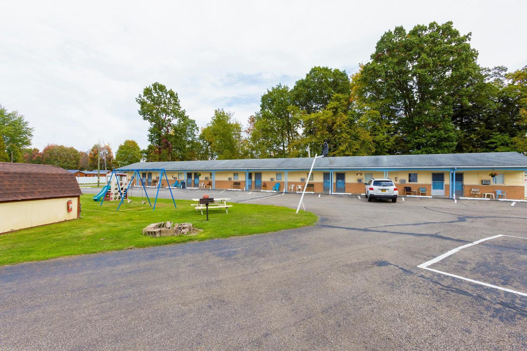 Parkside Motel By Oyo Meadville Conneaut Lake Conneaut Lakeshore Екстериор снимка